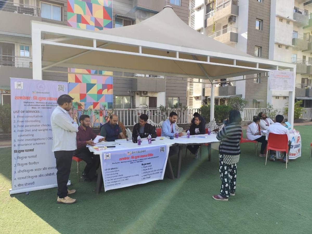 Patients registering at a Davalogy health camp
